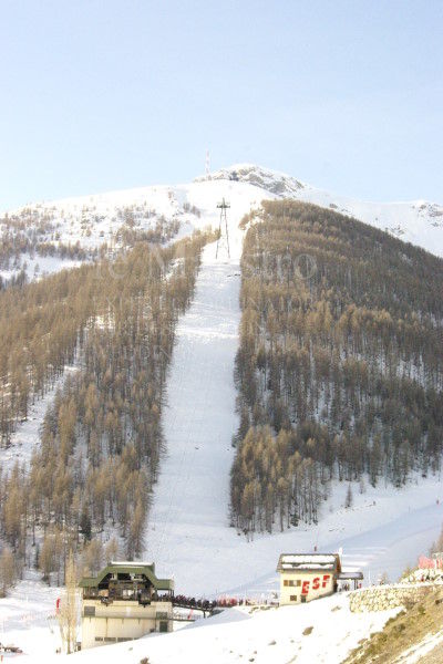 雪山2
